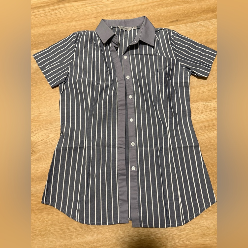 Lanjade Women’s s Striped Gray Shirt